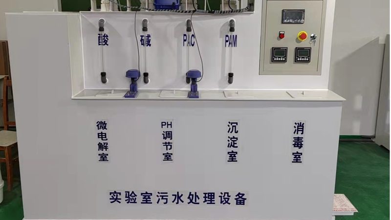 化工行业喷淋塔：揭秘其工作原理与选型要点